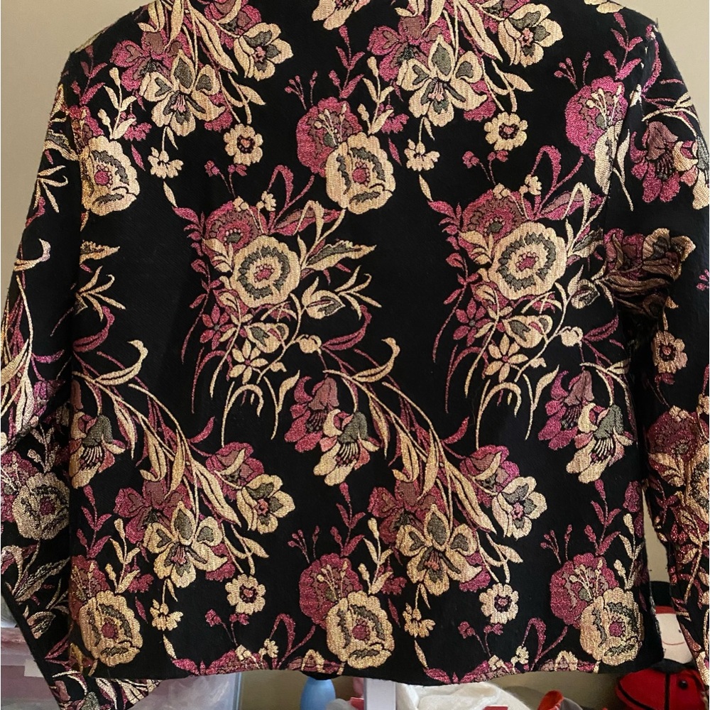 JACKET 🧥 - Picture 4 of 13
